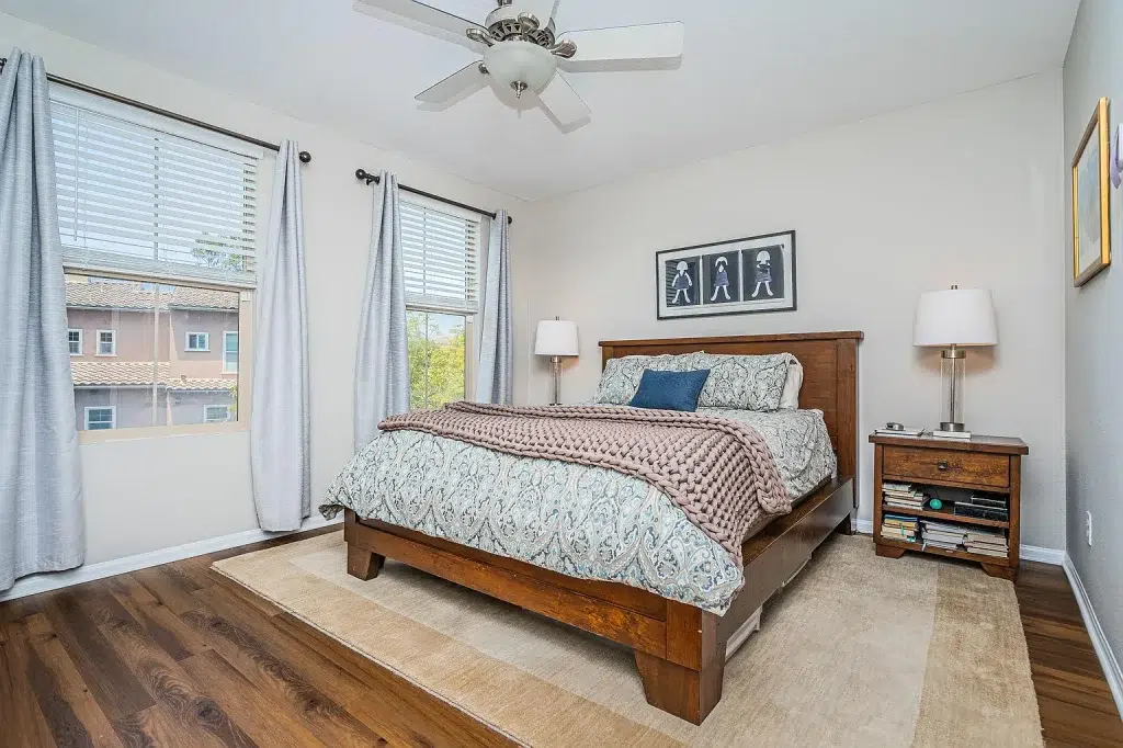 2556 Escala Circle San Diego CA 92108 04