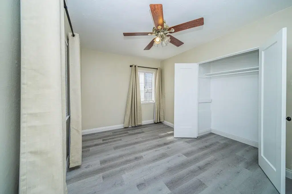 2576 Violet St San Diego CA 92105 06