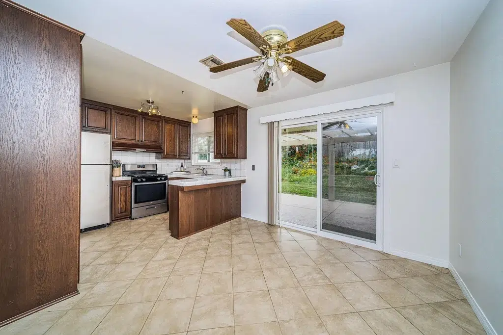 3747 Millikin Ave San Diego CA 92122 4