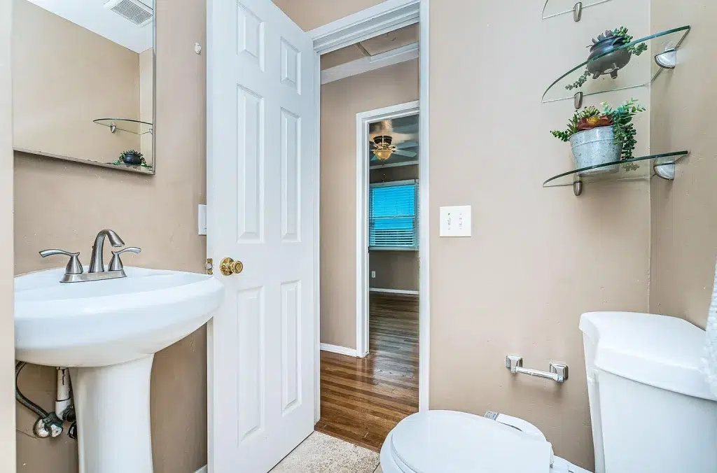 4954 63rd St San Diego CA 92115 09