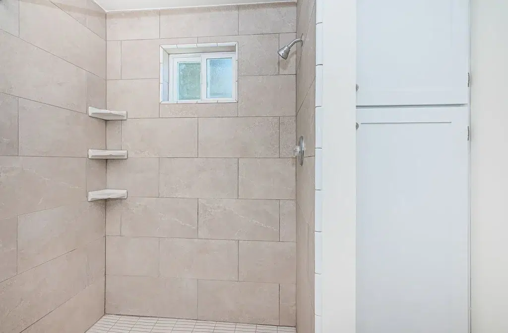 4956 63rd St San Diego CA 92115 08