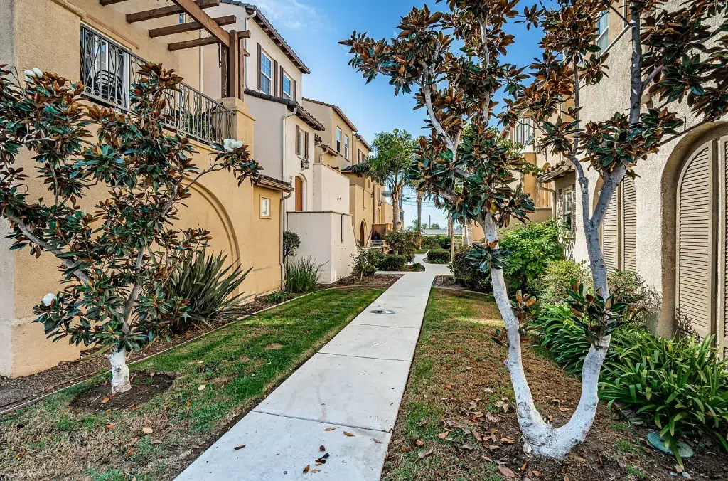 762 Broadway Unit 34 Chula Vista CA 91910 01