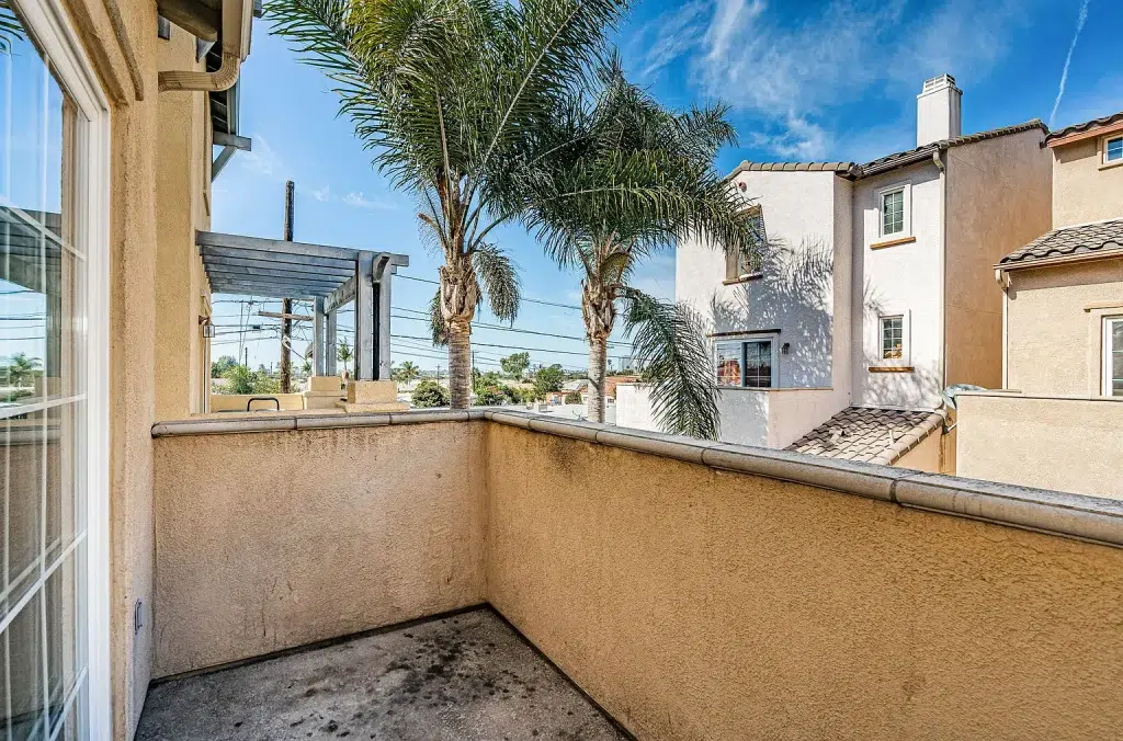 762 Broadway Unit 34 Chula Vista CA 91910 010