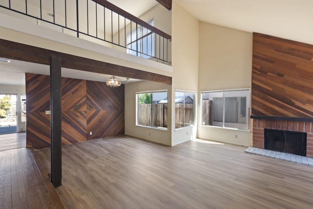 8840 Cassioepia Way San Diego CA 92126 01