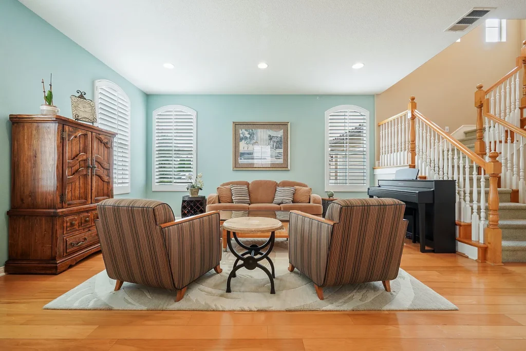 43 Topanga Irvine CA 92602 4