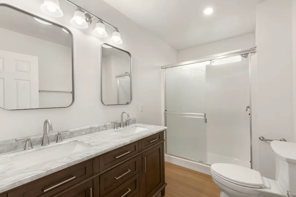 4233 Pepper Dr San Diego CA 92105 03