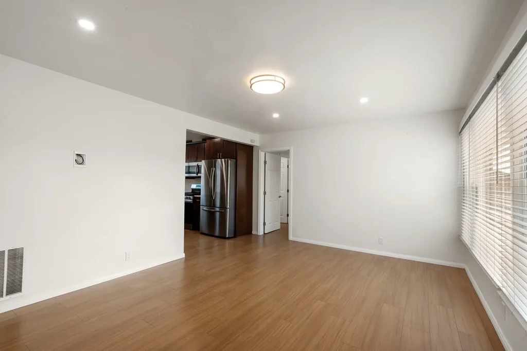 4233 Pepper Dr San Diego CA 92105 05