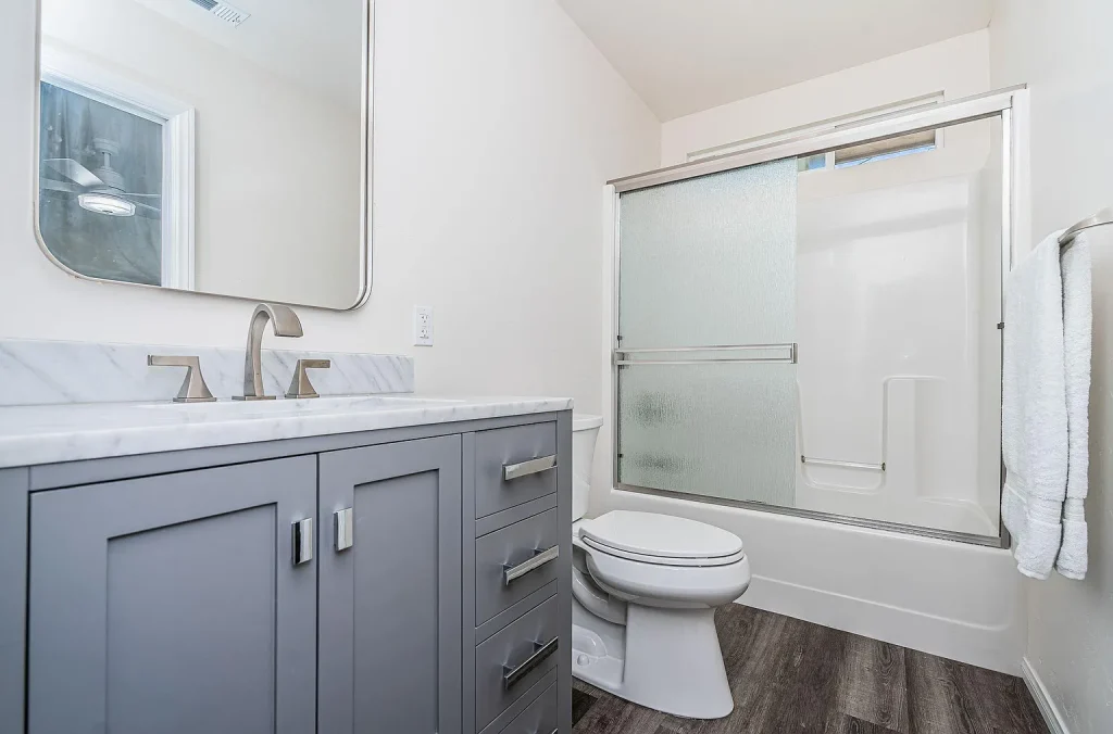 4235 Pepper Dr San Diego CA 92105 03