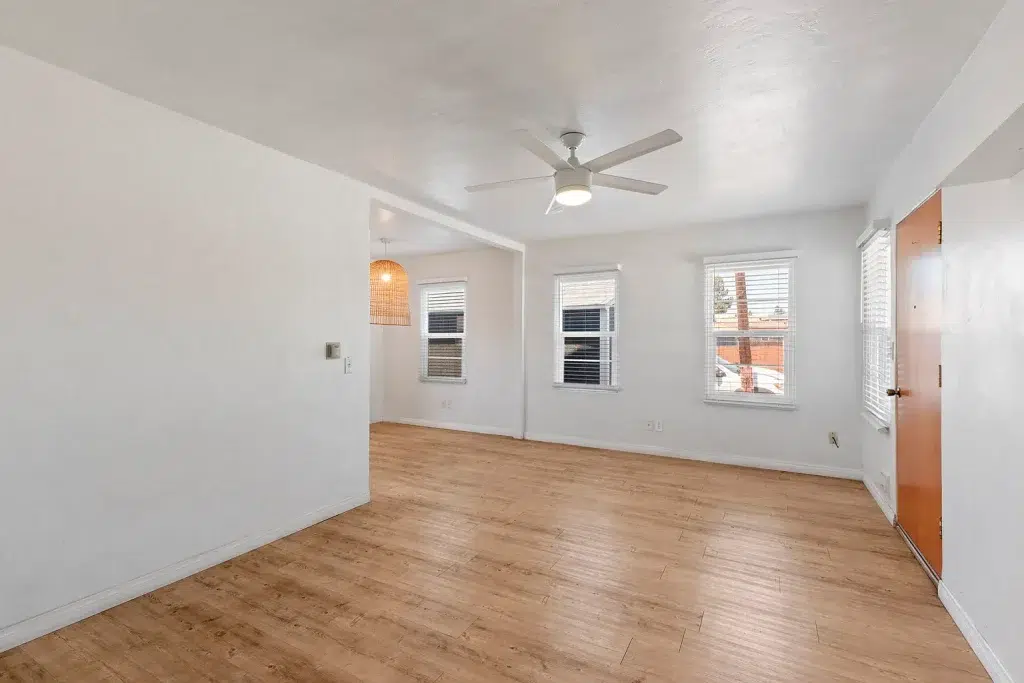 2548 Violet St San Diego CA 92105 07