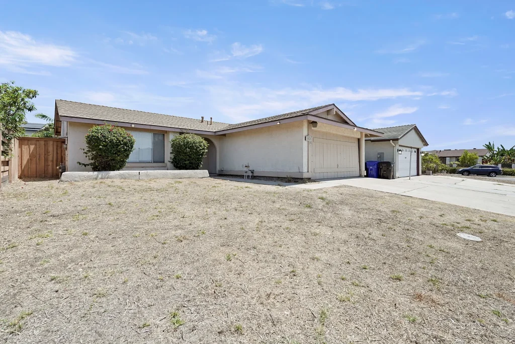 10625 Amantha Ave San Diego CA 92126 010
