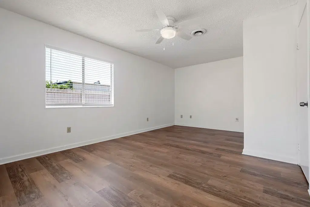 10625 Amantha Ave San Diego CA 92126 09