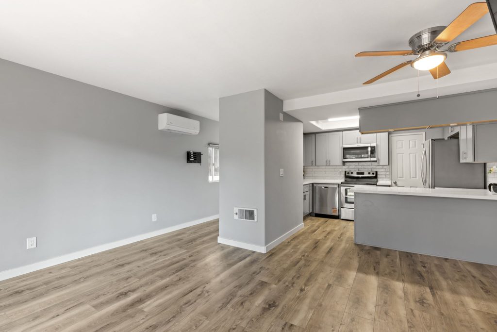 2618 46th St San Diego CA 92105 01