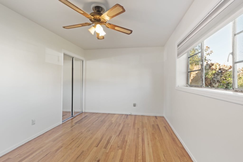 643 Nautilus St A La Jolla CA 92037 08 1