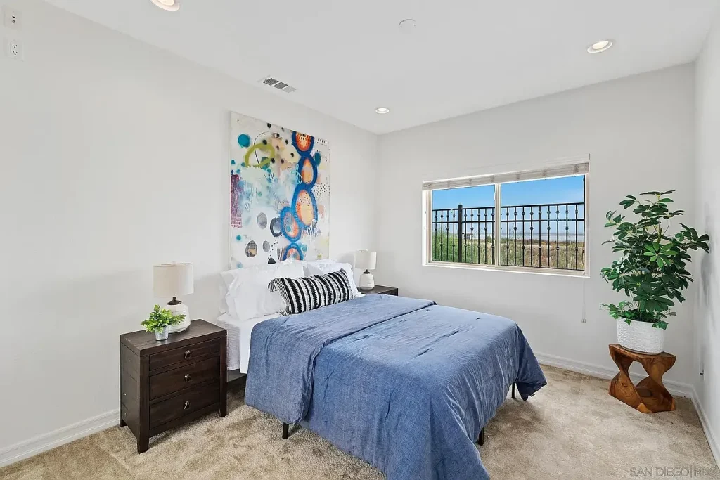 527 12th St Imperial Beach CA 91932 05