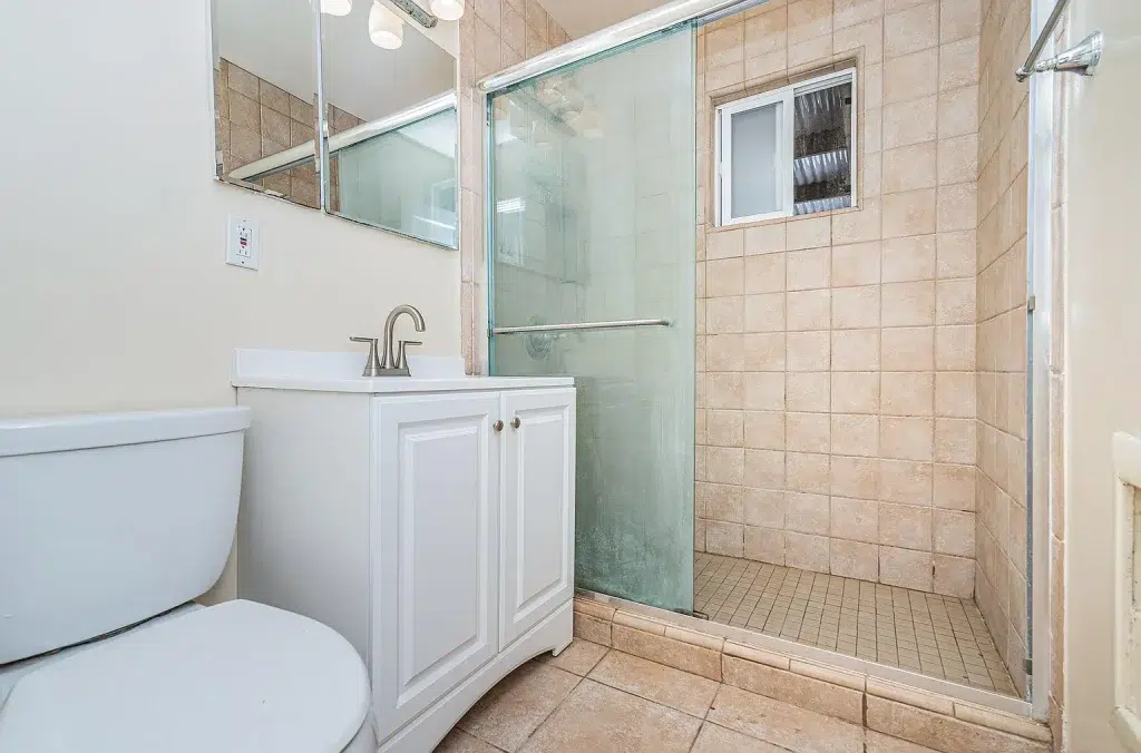 7345 Fay Ave La Jolla CA 92037 07