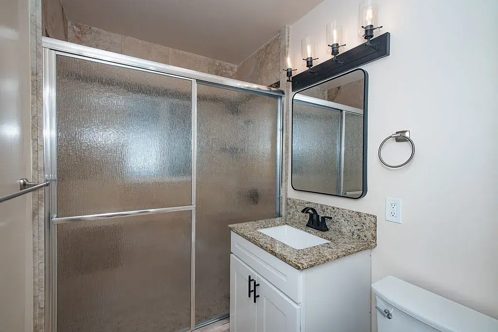 7347 Fay Ave La Jolla CA 92037 08
