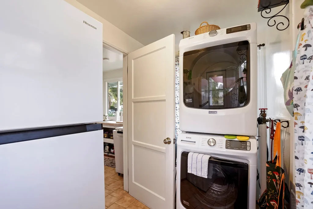 4859 Gardena Ave San Diego CA 92110 07