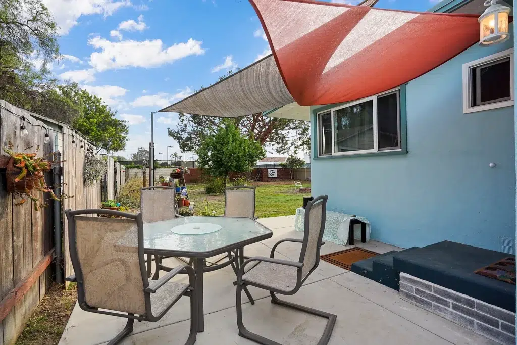4859 Gardena Ave San Diego CA 92110 08