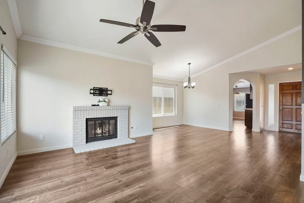 12895 Amaranth St San Diego CA 92129 05